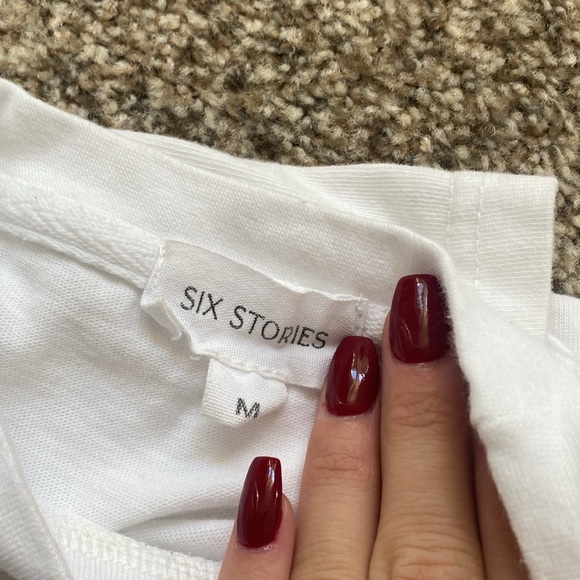 Six Stories Bride Statement Tee - Picture 9 of 9